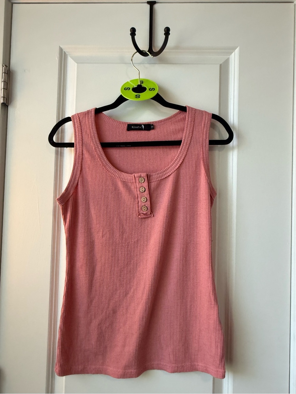 Kensie Coral Pink Ribbed Button Tank